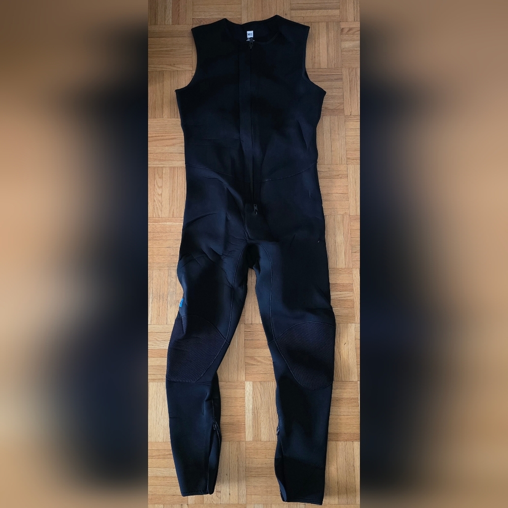 MEC Black Men's Swim Wetsuit